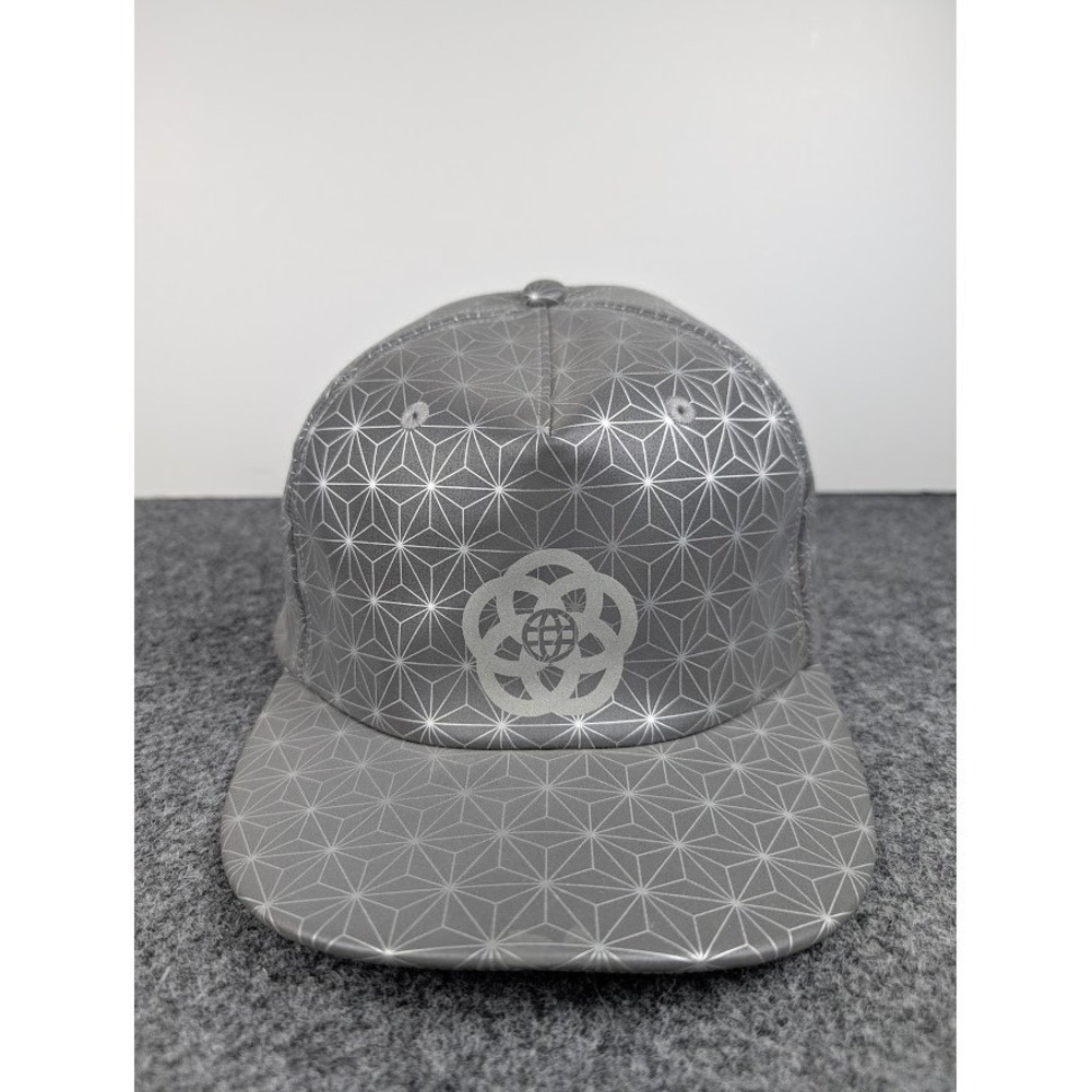Disney Epcot Spaceship Earth Hat Adult OSFM Silver Geometric Reflective Snapback